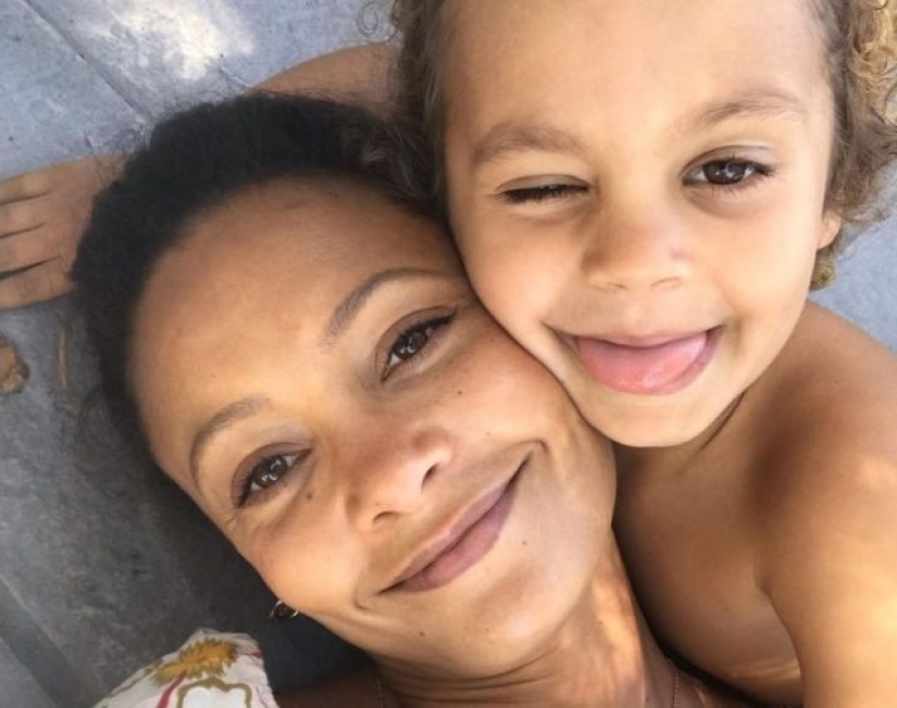 10 famous women who gave up all stereotypes and became mothers after 40 10 famous women who gave up all stereotypes and became mothers after 40