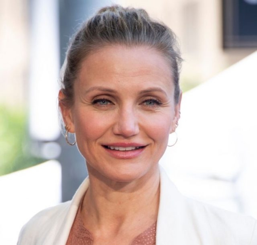 10 famous women who gave up all stereotypes and became mothers after 40 10 famous women who gave up all stereotypes and became mothers after 40