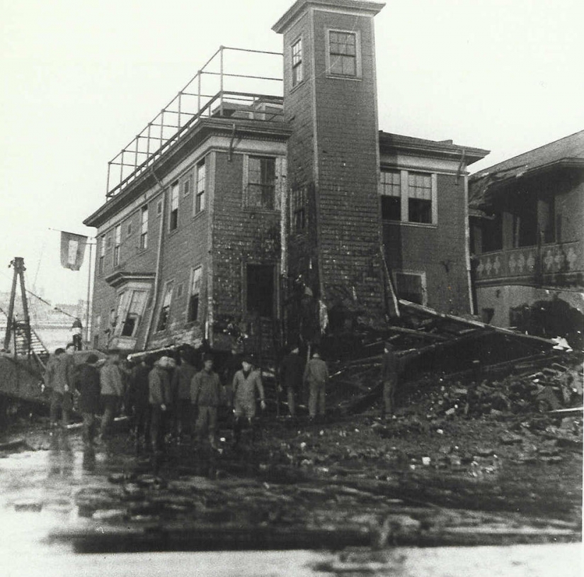 10 impressive photos of sugar flood in Boston 10 impressive photos of sugar flood in Boston