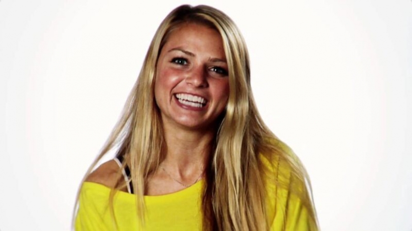 10 jugadores de fútbol famosos con la aparición de modelos