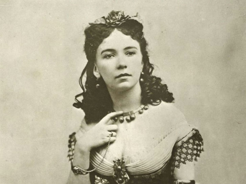 10 mujeres de virtud fácil, cuyos nombres están firmemente arraigados en la historia 10 mujeres de virtud fácil, cuyos nombres están firmemente arraigados en la historia