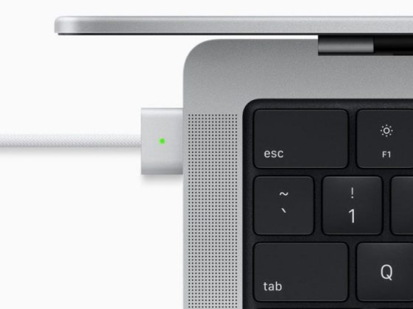 10 nuevas funciones asombrosas para la MacBook Pro 2021, que incluyen impresionantes pantallas HDR, el poderoso Apple Silicon y el regreso de MagSafe 10 nuevas funciones asombrosas para la MacBook Pro 2021, que incluyen impresionantes pantallas HDR, el poderoso Apple Silicon y el regreso de MagSafe
