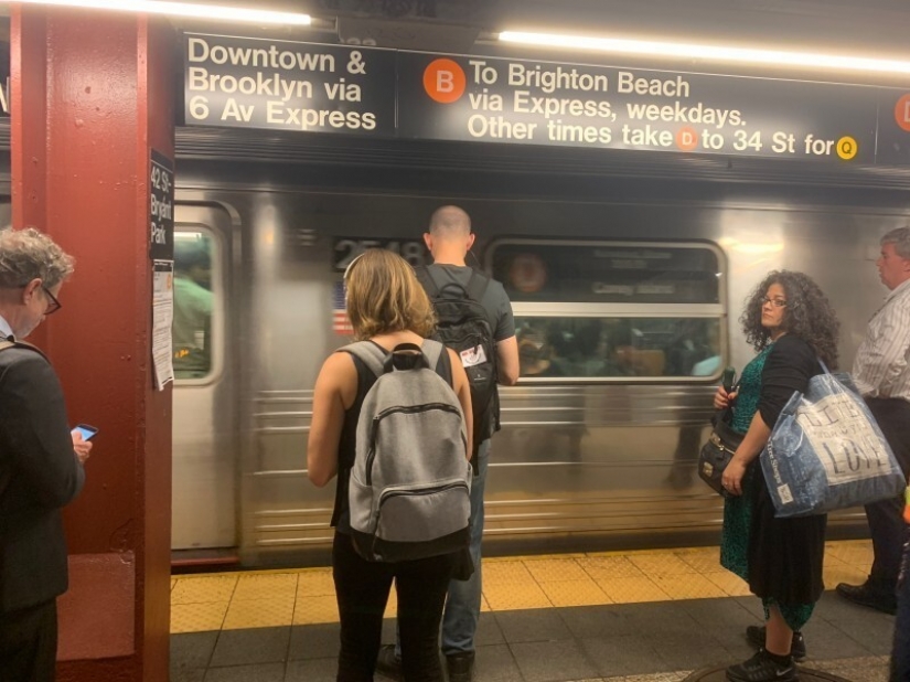 10 points which the United States is worse than in Russia 10 points which the United States is worse than in Russia