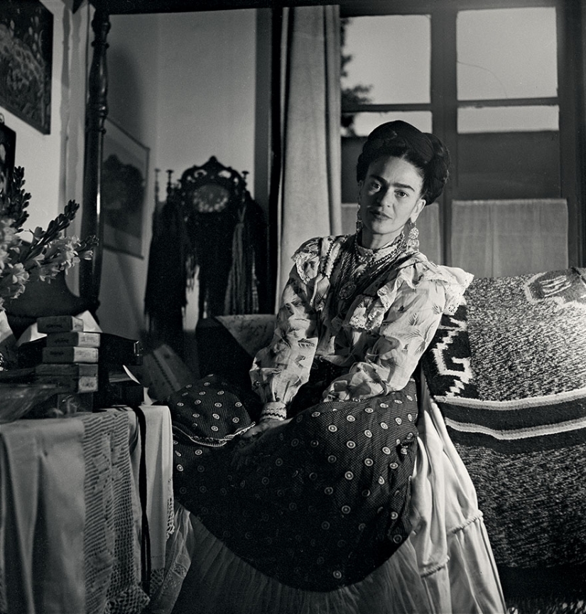 10 rare photos of Frida Kahlo in the last years of her life
