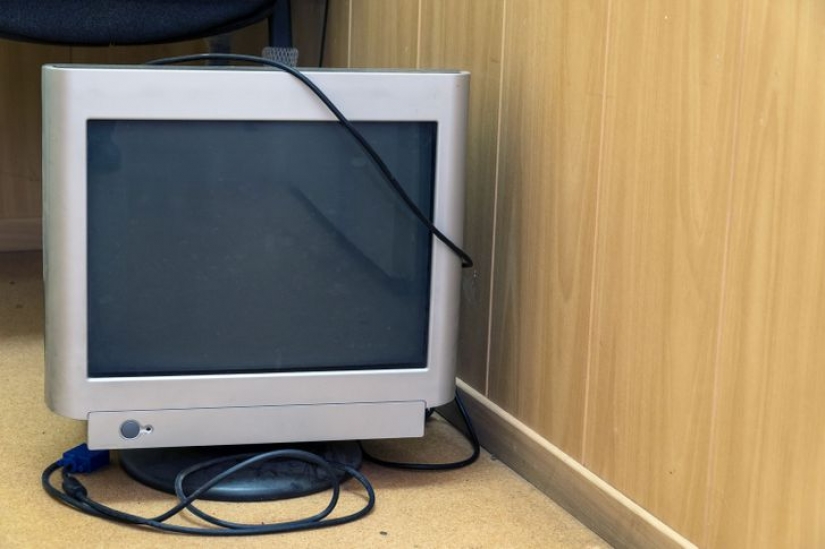 11 everyday objects in our home to throw in the trash can