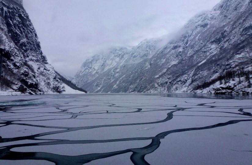 11 fictional places to visit