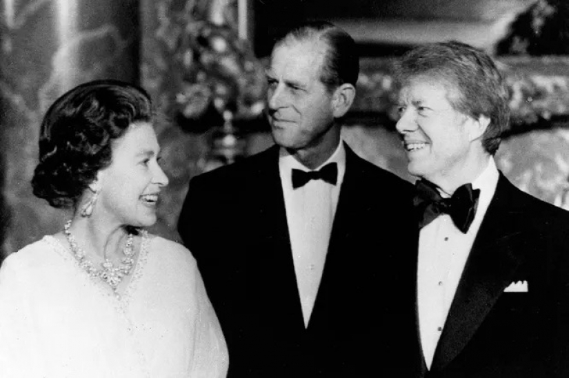 11 Presidentes de Estados Unidos y una Reina: a quien Elizabeth enseñó a hornear y a quien abrazó