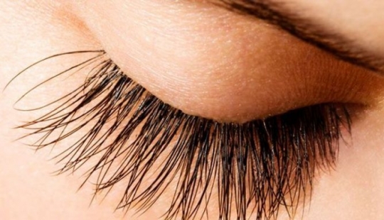11 secrets for creating gorgeous lashes