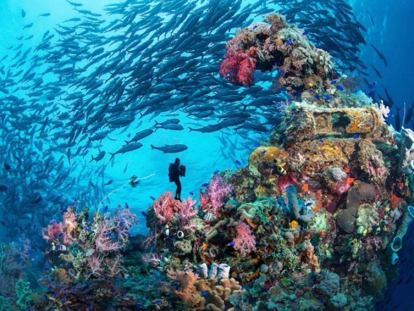 12 strangest places in the world you can visit