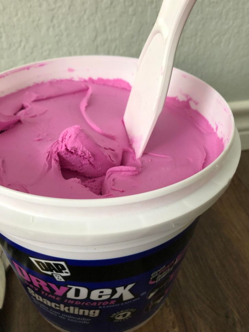 12 things that reveal their true nature in a couple of moments