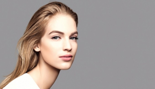 12 unsuccessful examples of using Photoshop in the world of fashion and film 12 unsuccessful examples of using Photoshop in the world of fashion and film