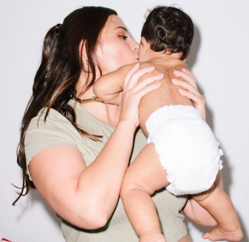 14 amazing facts about motherhood that mothers prove to be superheroes themselves