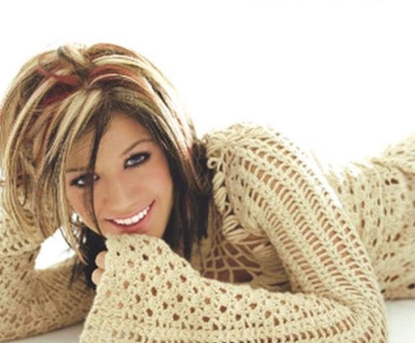 15 celebridades que se convirtieron en víctimas de la moda de los años 90 15 celebridades que se convirtieron en víctimas de la moda de los años 90