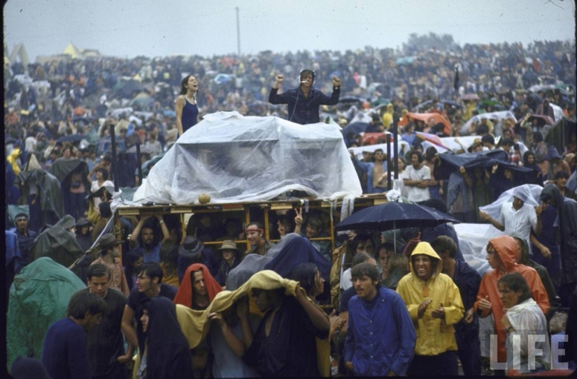 15 fotos atmosféricas del archivo LIFE para el aniversario de Woodstock 15 fotos atmosféricas del archivo LIFE para el aniversario de Woodstock