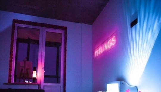 16 fotos de jóvenes blogueras que demuestran que el arte moderno puede funcionar sin Photoshop