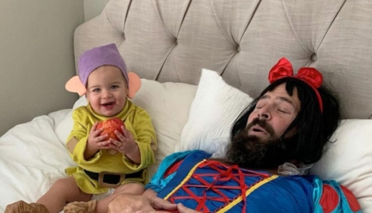 16 hilarantes fotos de los papás-merry y su hija-Chicas 16 hilarantes fotos de los papás-merry y su hija-Chicas