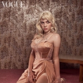 19 hottest female singers of 2021