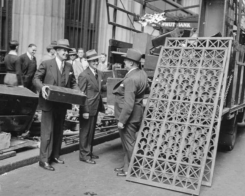 1942: how Americans collected scrap metal for the military industry