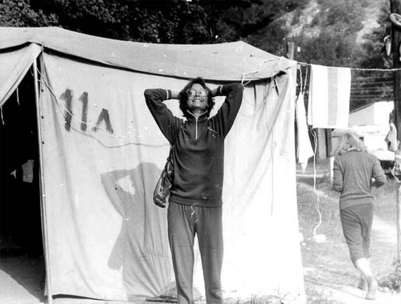 20 fotos nostálgicas sobre lo que vestía la juventud soviética 20 fotos nostálgicas sobre lo que vestía la juventud soviética