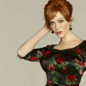 20 stars with impressive breasts