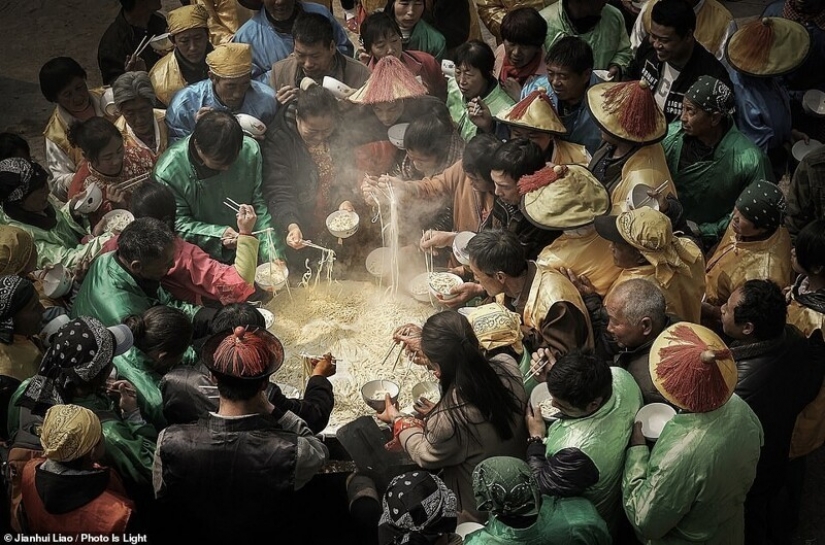 20 stunning photos from the winners of the Photo Is Light World Photography contest 20 stunning photos from the winners of the Photo Is Light World Photography contest