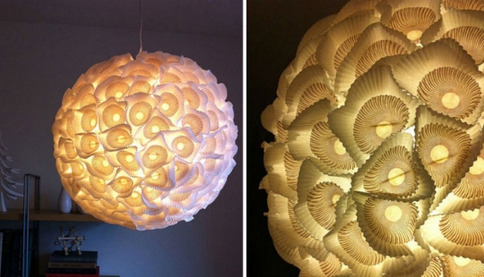 22 ideas para hacer lámparas y lámparas de araña de objetos cotidianos