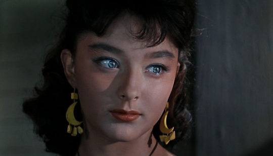 25 actresses of Russian theater and cinema who drove men crazy with just one look 25 actresses of Russian theater and cinema who drove men crazy with just one look