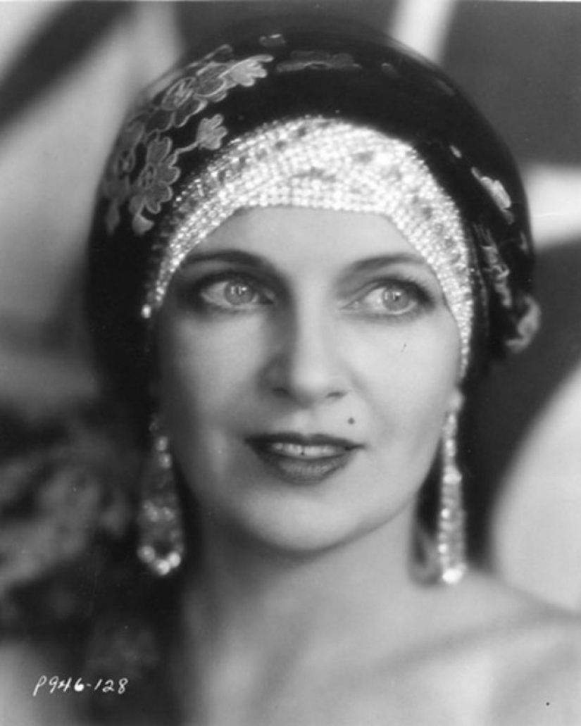 25 actresses of Russian theater and cinema who drove men crazy with just one look