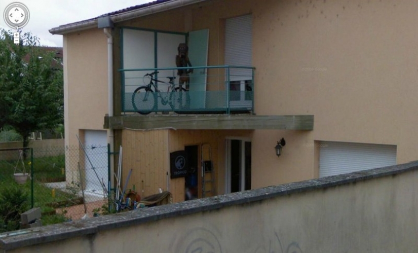 25 de las Fotos Más Locas Tomadas en las Cámaras de Google Street View 25 de las Fotos Más Locas Tomadas en las Cámaras de Google Street View