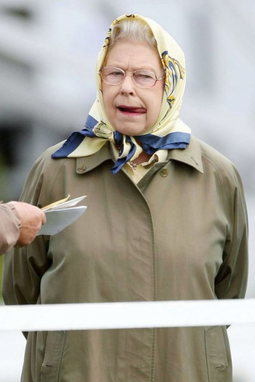 25" monóxido de carbono " fotos de la reina Isabel II, que pueden convertirse fácilmente en memes