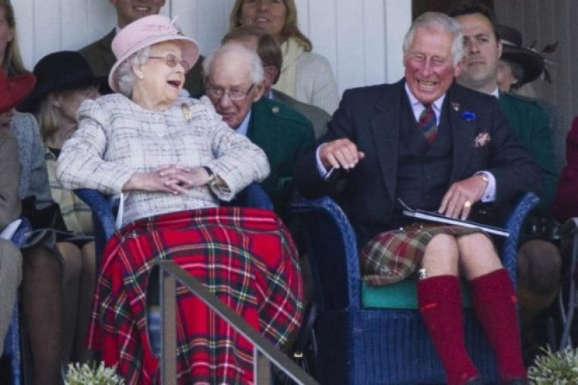 25" monóxido de carbono " fotos de la reina Isabel II, que pueden convertirse fácilmente en memes