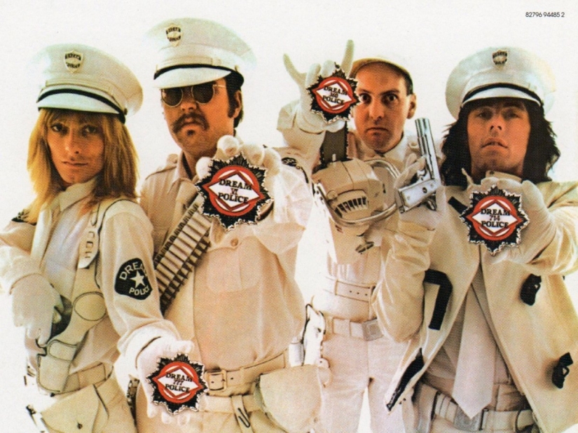 26 things that Google employees are silent about 26 things that Google employees are silent about