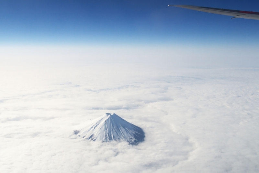 27 reasons to take a window seat