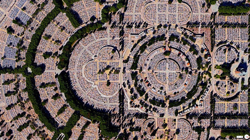 30 amazing satellite photos that will change your view of the world