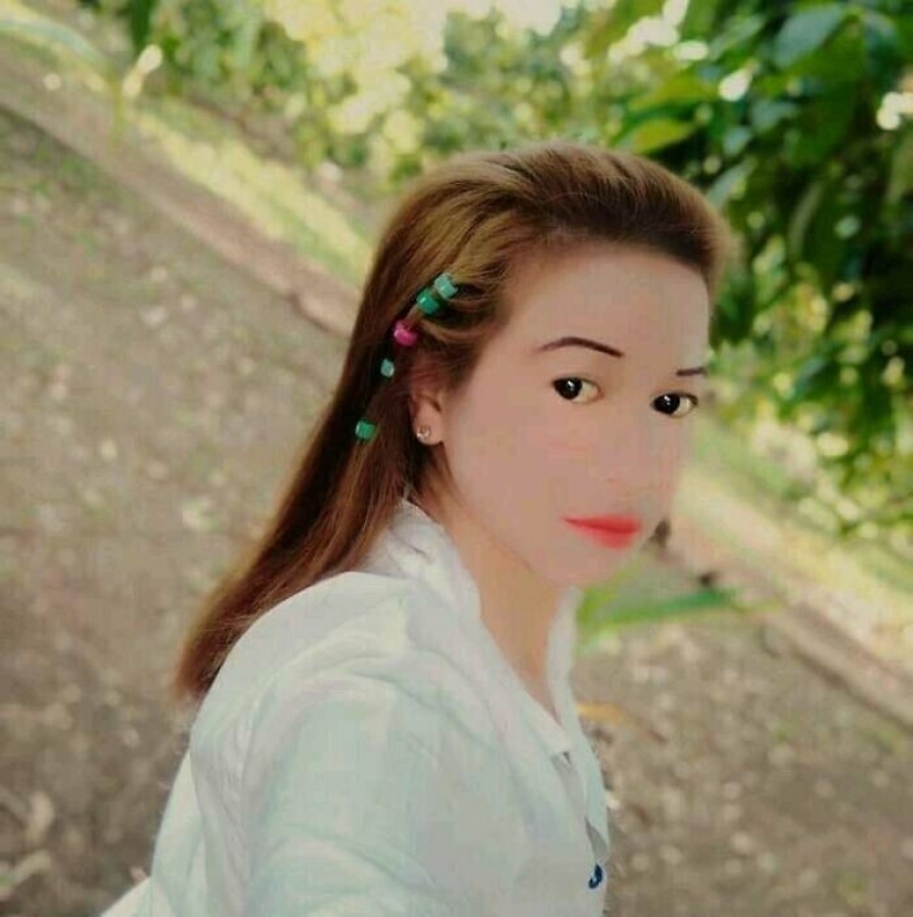 35 integraserv that went too far with photoshop