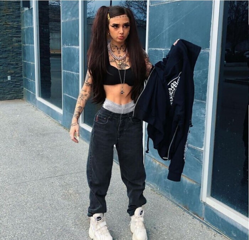 35 integraserv that went too far with photoshop