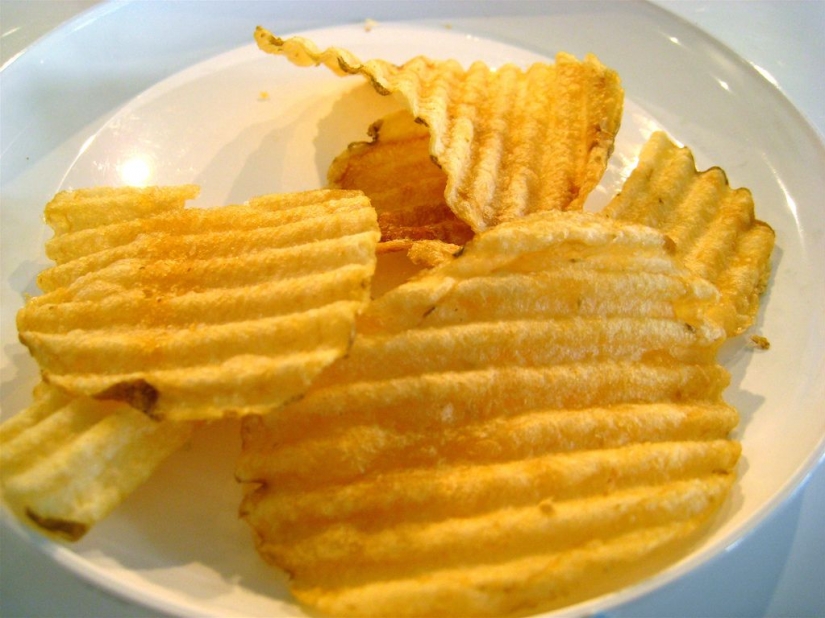 5 Cancer-Causing Foods You Should Avoid From Your Diet