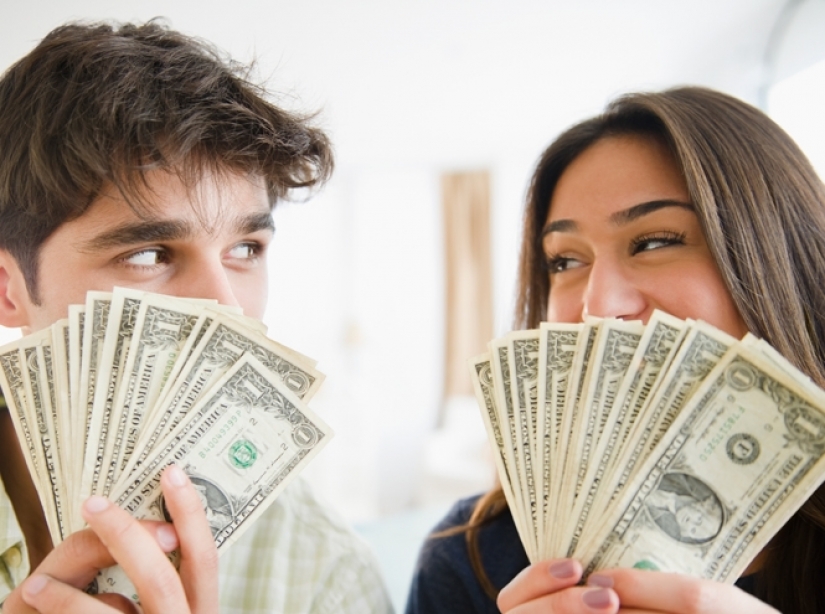 5 hábitos de dinero de los rusos que sorprenden a los europeos 5 hábitos de dinero de los rusos que sorprenden a los europeos