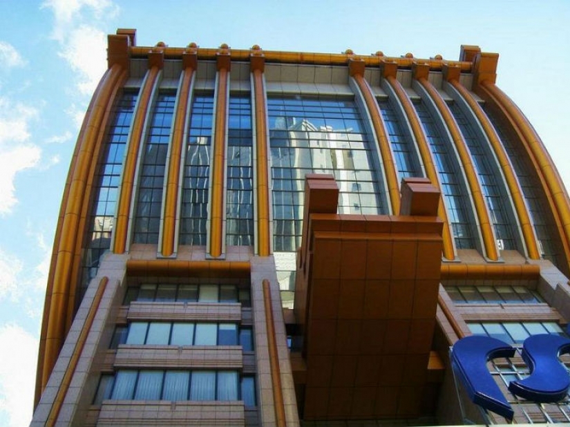 5 rascacielos esféricos que desafían las leyes de la naturaleza