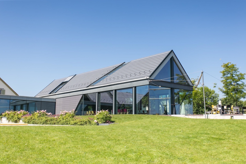 6 casas con ventanas panorámicas y vistas