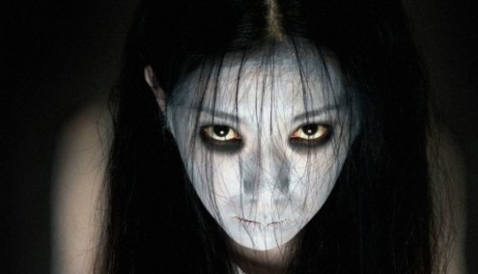 7 películas de terror asiáticas más aterradoras para ver este Halloween 7 películas de terror asiáticas más aterradoras para ver este Halloween