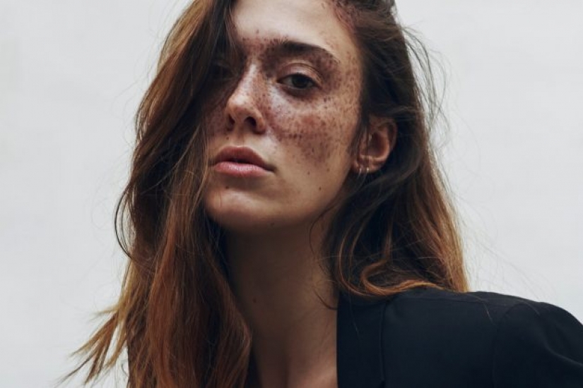 7 personas que no encajan en los estándares de los modelos, pero que aún así hacen que miles de fanáticos se enamoren de ellos