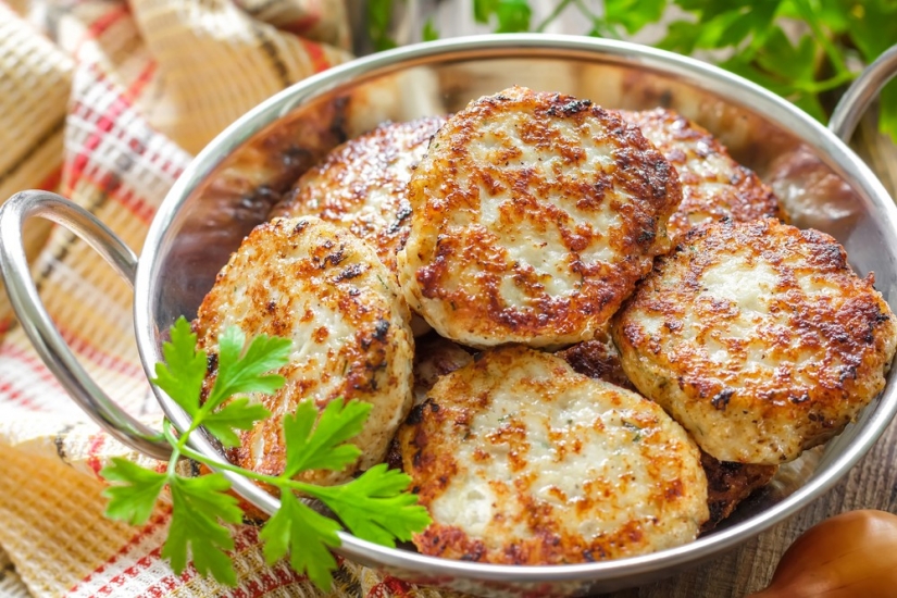 7 special recipes for mom's cutlets from around the world 7 special recipes for mom's cutlets from around the world