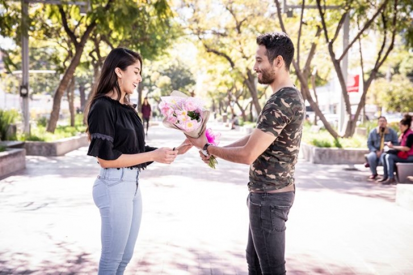 8 amazing marriage proposal traditions followed by people around the world 8 amazing marriage proposal traditions followed by people around the world