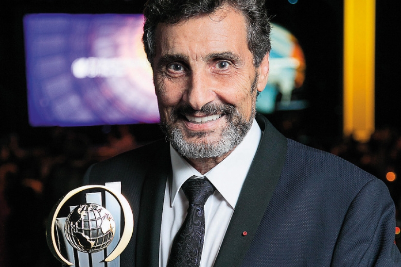 8 billionaires who were once poor 8 billionaires who were once poor