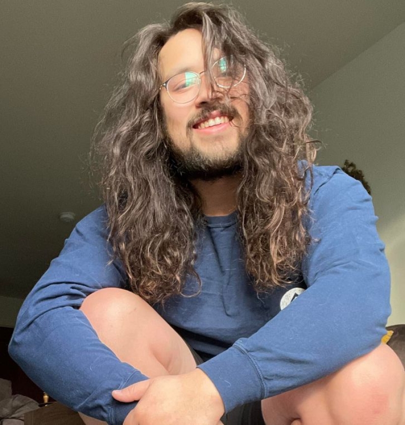 8 hombres con una magnífica melena