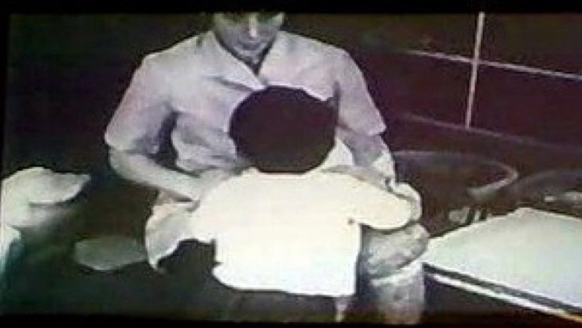 9 días sin mamá: la historia de little John