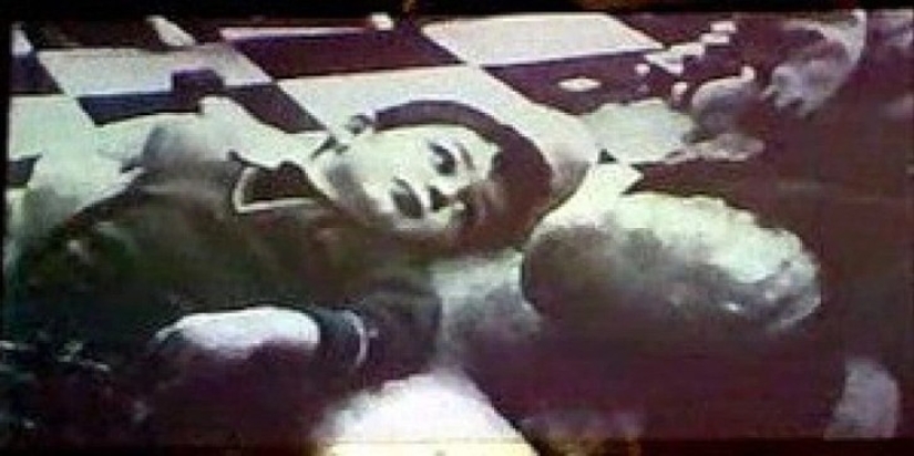 9 días sin mamá: la historia de little John