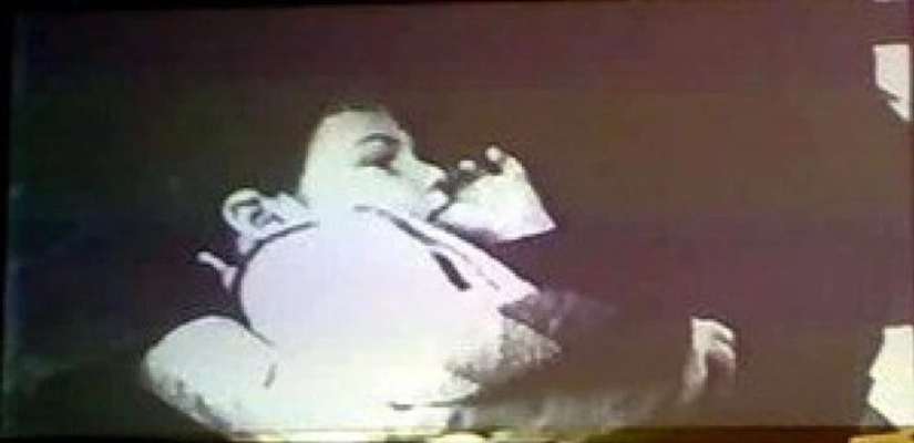 9 días sin mamá: la historia de little John