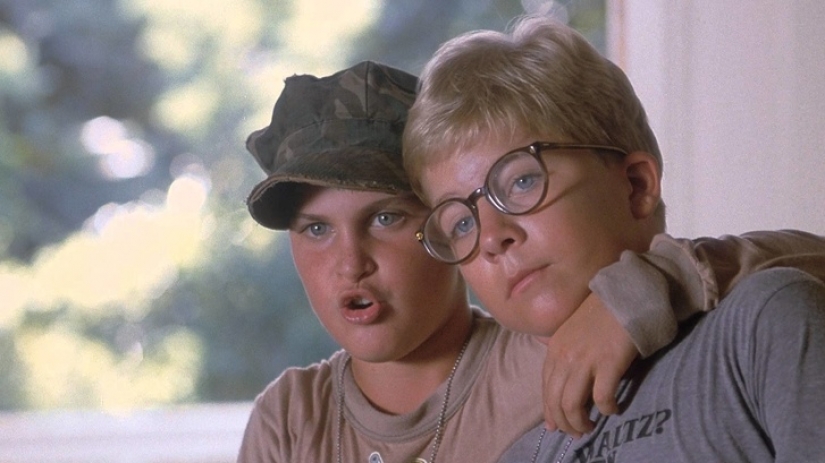 9 Fun Facts You May Not Know About Joaquin Phoenix